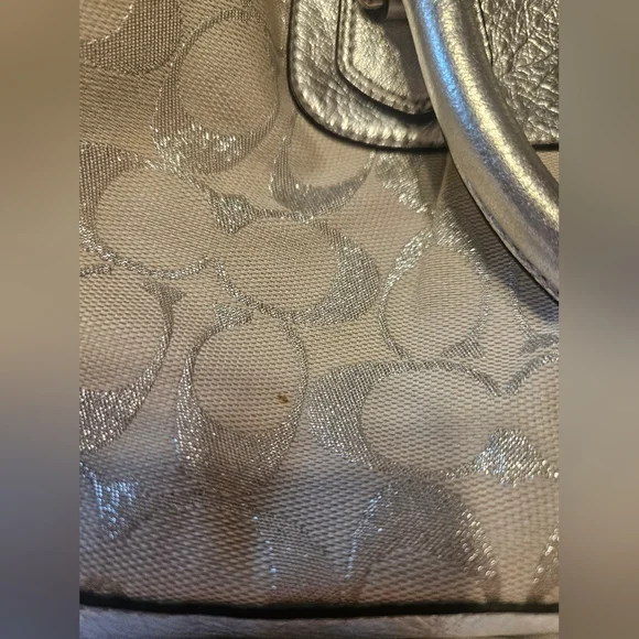 Coach White And Silver Ashley Satchel - Picture 6 of 6